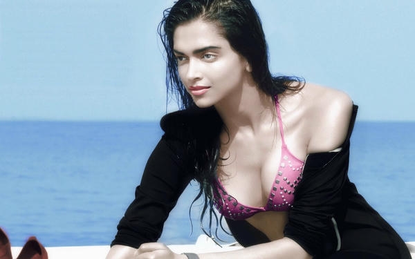 Deepika Padukone Glamour Photoshoot