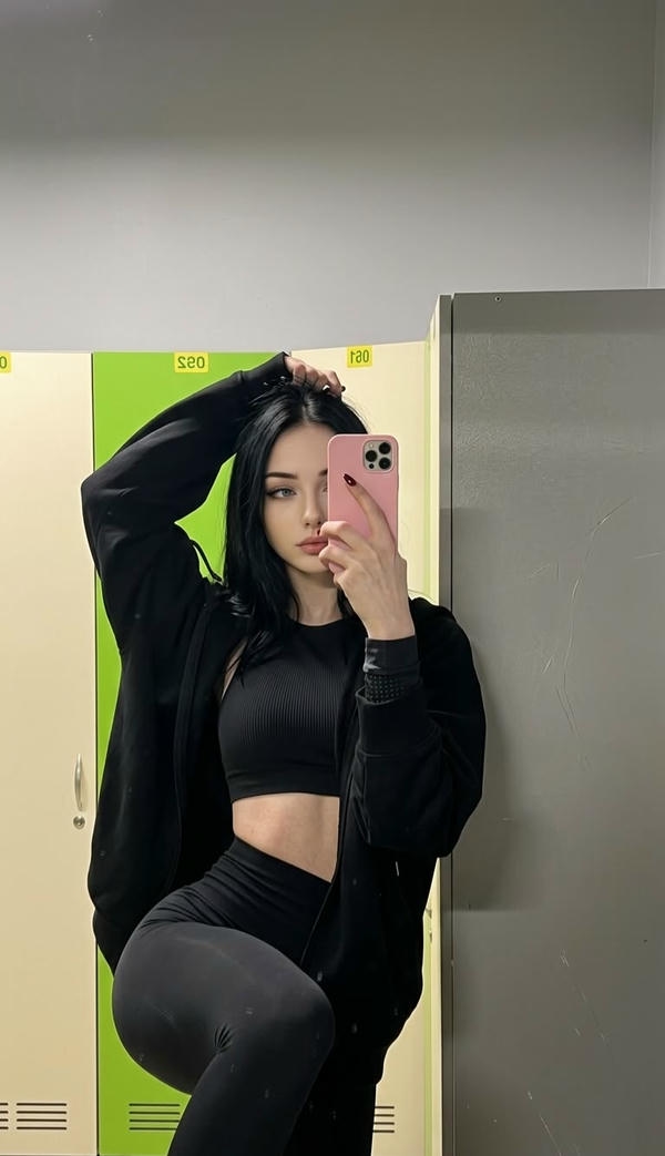 Full Body Mirror Selfie Short Dress