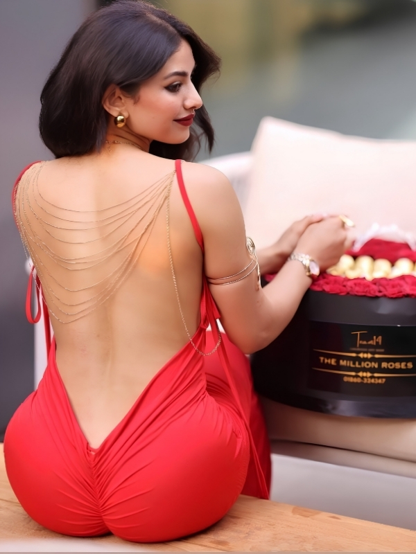 Red Backless Dress Photos