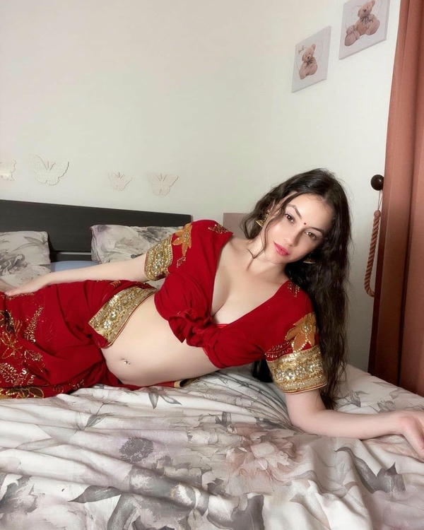 Red Saree Sexy Photoshoot