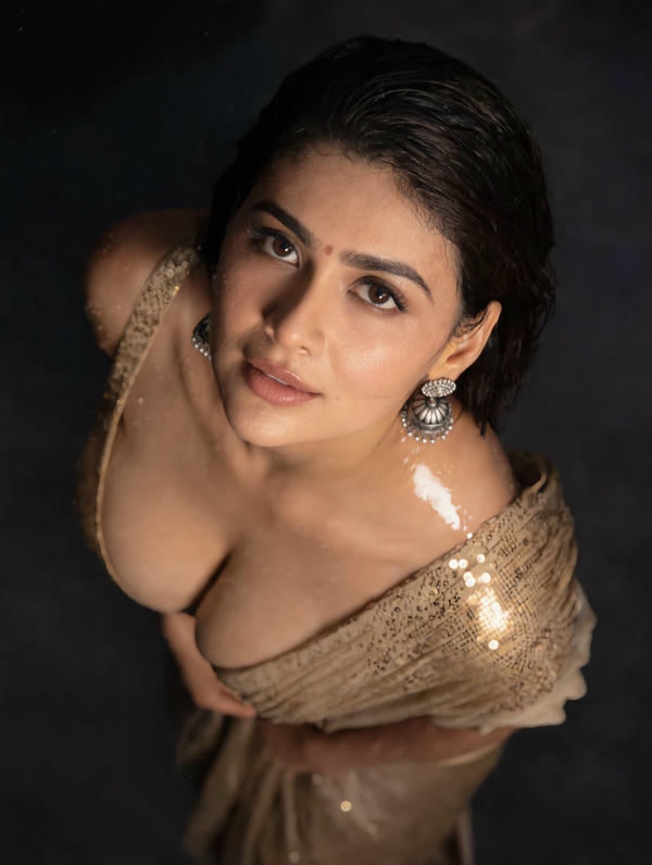 Sexy Indian Dress Photos