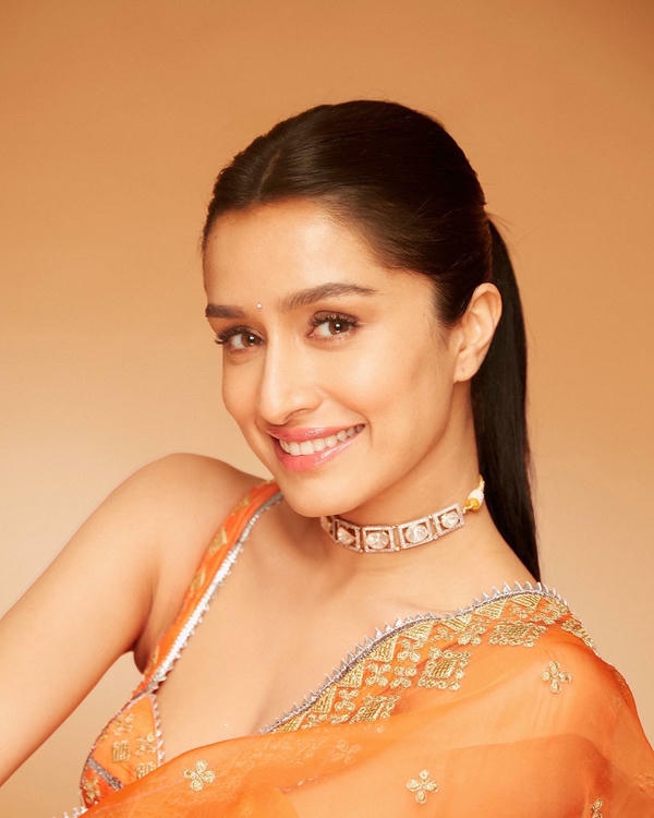 Shraddha Kapoor hot photos
